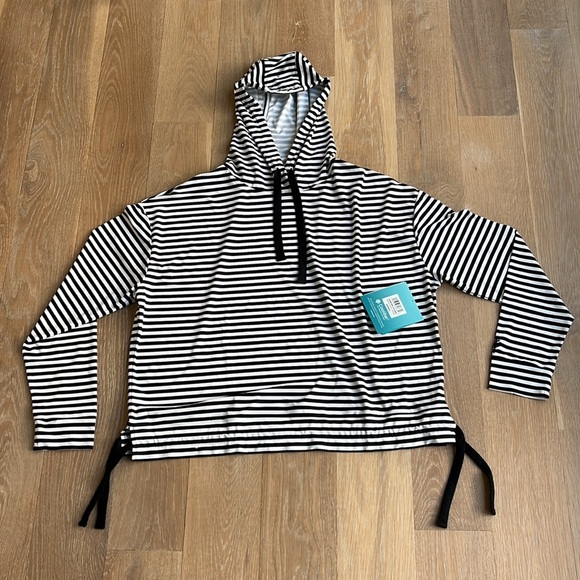 NWT. Coolibar. Waikal Swim Hoodie. UPF 50+ Quick dry. Black and white stripe. - Picture 7 of 9